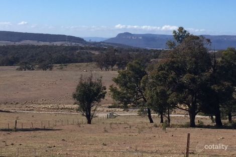 320 Camerons Rd, Running Stream, NSW 2850