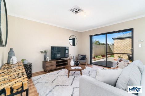 Property photo of 17 Dalgarup Way Ellenbrook WA 6069