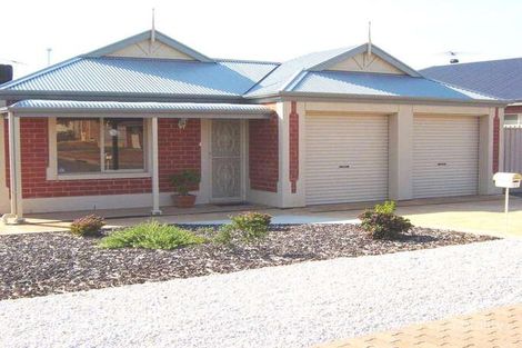 51 Wallace Dr, Craigmore, SA 5114