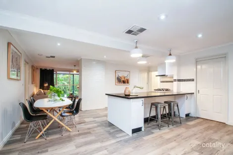 Property photo of 31 Kipling Avenue Mooroolbark VIC 3138