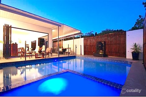 Property photo of 102 Compass Drive Biggera Waters QLD 4216