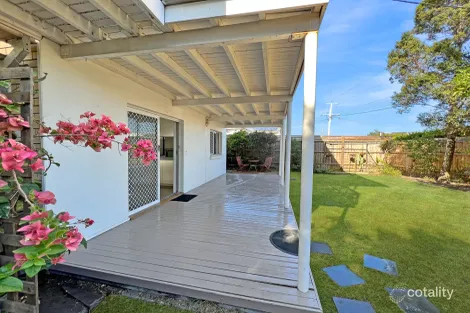 2/48 Tallebudgera Dr, Palm Beach, QLD 4221