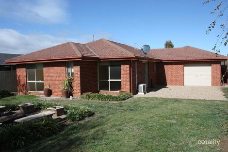 36 Almond Ave, Wallan, VIC 3756