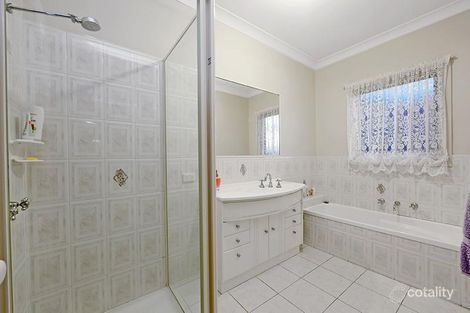 Property photo of 8 Tessie Place Rowville VIC 3178