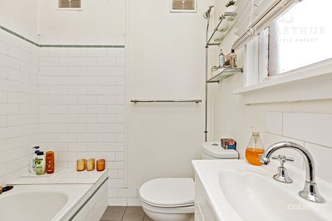 Property photo of 6 Gowrie Parade Mount Austin NSW 2650