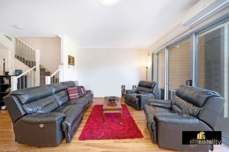 Property photo of 11/2 Kurrajong Road Casula NSW 2170