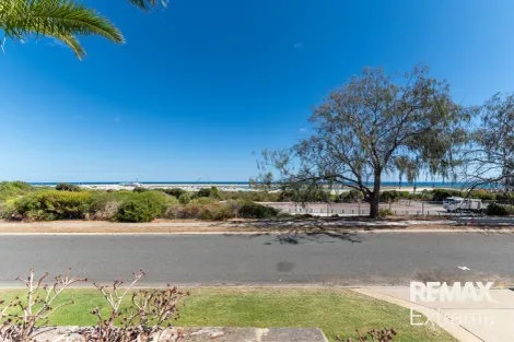 Property photo of 2/60 Southern Cross Circle Ocean Reef WA 6027
