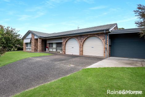 Property photo of 23 Lyndhurst Drive Bomaderry NSW 2541