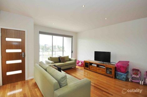 Property photo of 7A Brisbane Street Strathmore VIC 3041
