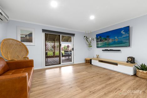 Property photo of 8 Cameron Court Somerville VIC 3912