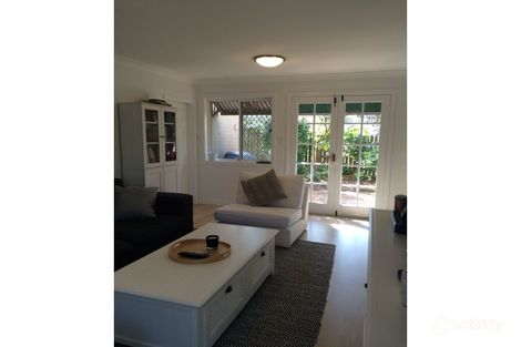 69 Plimsoll St, Greenslopes, QLD 4120