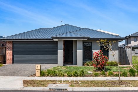 Property photo of 7 Grapevine Place Point Cook VIC 3030