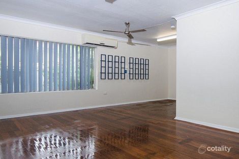 Property photo of 10 Ashton Street Labrador QLD 4215