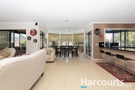 Property photo of 18 Rodeo Court Endeavour Hills VIC 3802