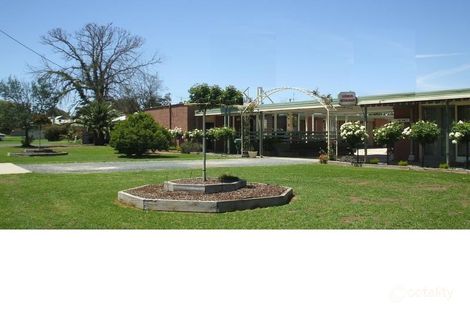 1-11 Tuppal St, Finley, NSW 2713