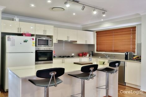 Property photo of 22 Canada Crescent Cameron Park NSW 2285