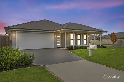 Property photo of 13 George Cutter Avenue Renwick NSW 2575