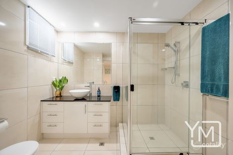 Property photo of 2/4 Esplanade Bulcock Beach Caloundra QLD 4551