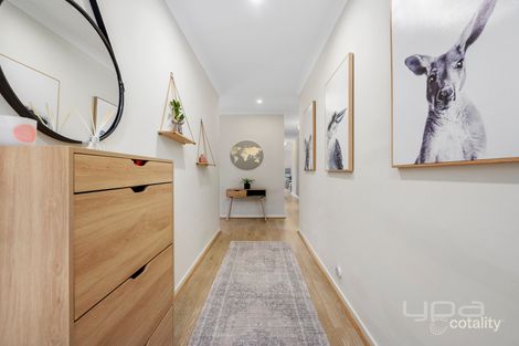 Property photo of 20 Melanda Road Melton South VIC 3338