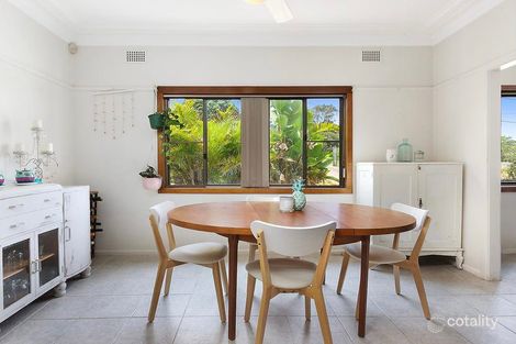 Property photo of 14 Makim Street North Curl Curl NSW 2099