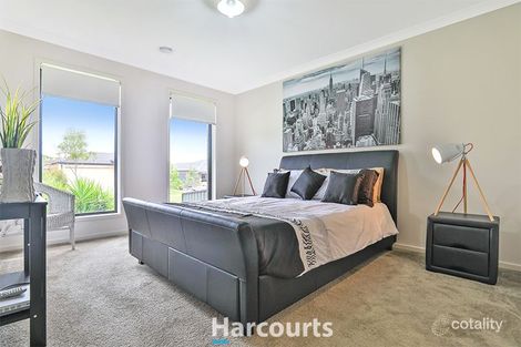 Property photo of 15 Pointer Drive Pakenham VIC 3810