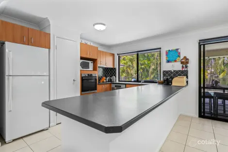 Property photo of 25 Maddock Avenue Mooloolah Valley QLD 4553