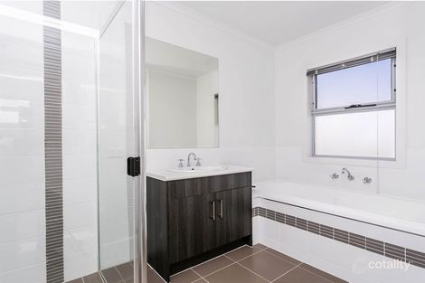 Property photo of 11 Thain Avenue Findon SA 5023