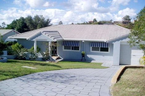 12 Chatfield St, Edens Landing, QLD 4207