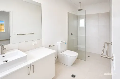 Property photo of 17 Skipper Court Trinity Beach QLD 4879