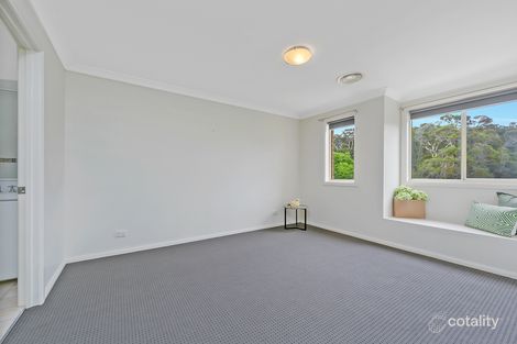 Property photo of 19 Kirkton Place Beaumont Hills NSW 2155