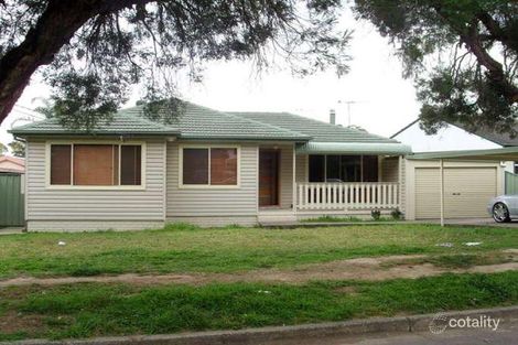 Property photo of 6 Lenton Avenue Fairfield West NSW 2165