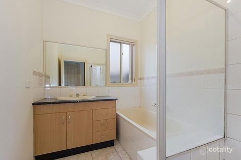 Property photo of 7 Grove Hall Place Caroline Springs VIC 3023