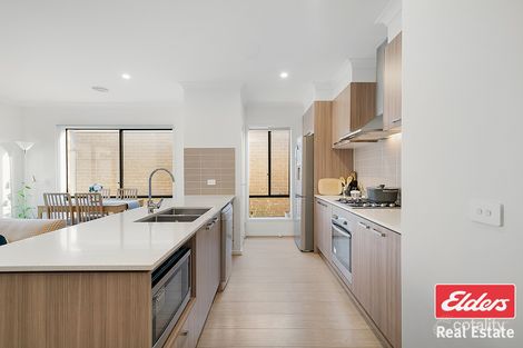Property photo of 8 Hyams Way Truganina VIC 3029