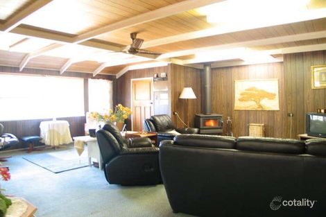 Property photo of 16 Desbrow Street Pine Mountain QLD 4306