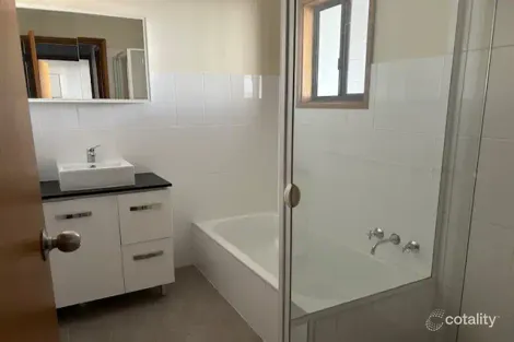 Property photo of 46 Axehead Road Roxby Downs SA 5725