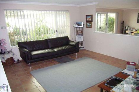 Property photo of 33 Frangipani Loop Marangaroo WA 6064