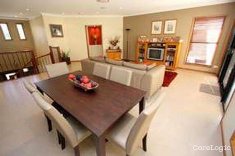 Property photo of 8 Lagovista Terrace Bahrs Scrub QLD 4207