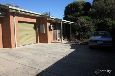 Property photo of 2/22 McEwen Crescent West Wodonga VIC 3690