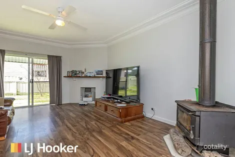 Property photo of 17 Laurel Street Kootingal NSW 2352