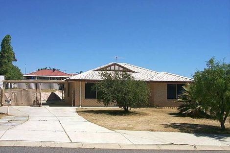 32 Sloan Dr, Leda, WA 6170