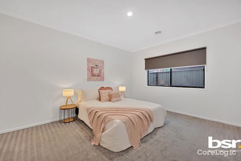 Property photo of 17 Paddington Street Craigieburn VIC 3064