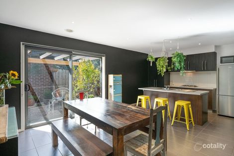Property photo of 2/36 Myrtle Grove North Shore VIC 3214