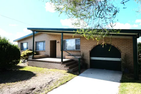 41 Moore St, Inverell, NSW 2360