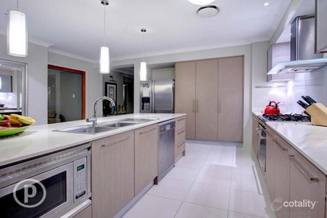 Property photo of 8 Paperbark Crescent Heathwood QLD 4110