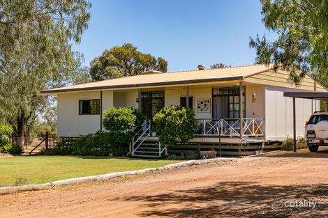 96 Roslyn Dr, Roma, QLD 4455