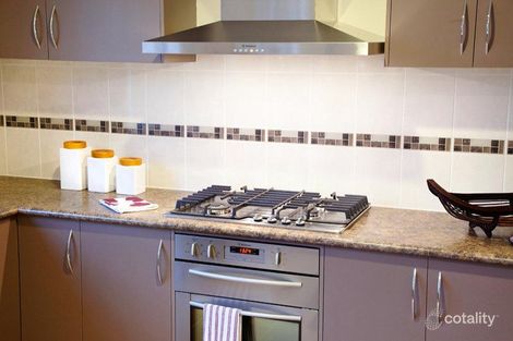 Property photo of 13 Dash Drive Cranbourne East VIC 3977