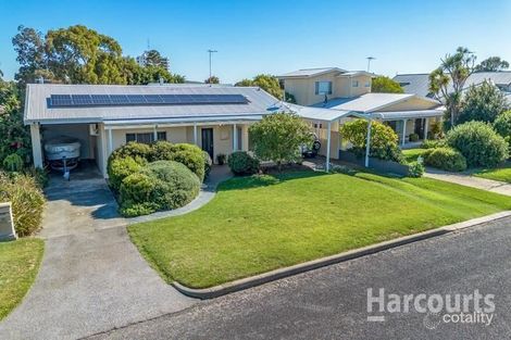 38 Peter St, Halls Head, WA 6210