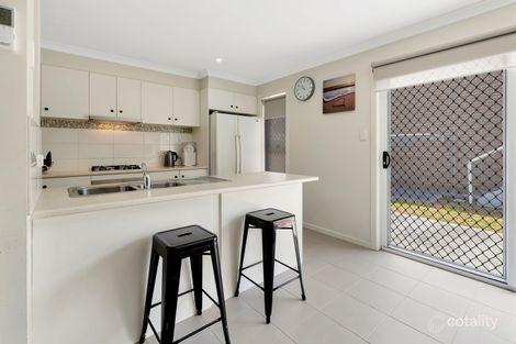 Property photo of 2/36 Beaumont Drive Pimpama QLD 4209