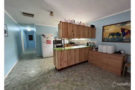 Property photo of 3 Agate Street Lightning Ridge NSW 2834