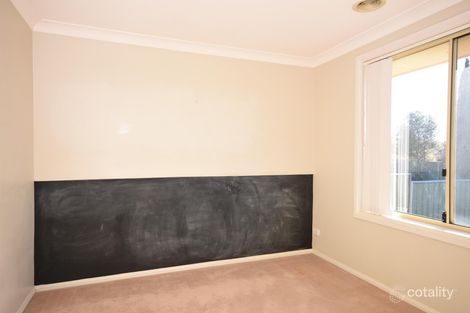 Property photo of 68 Northstoke Way Orange NSW 2800